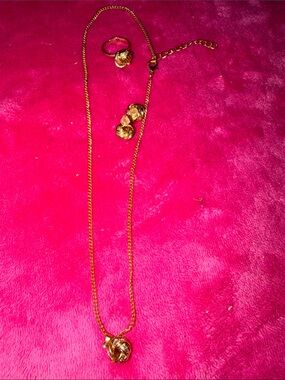 Gold Knot Pendant Necklace and Ring Set - Women Jewelry